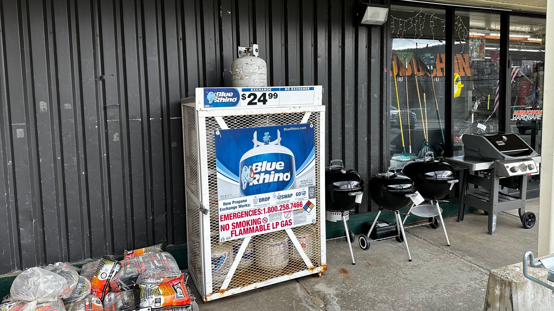 Propane Tank Exchange Berlin NH Aubuchon Hardware